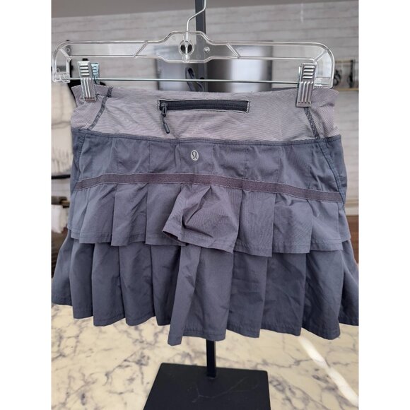 Lululemon Run: Pace Setter Skirt - Heather Grey Black Womens Size 4 - Picture 2 of 5